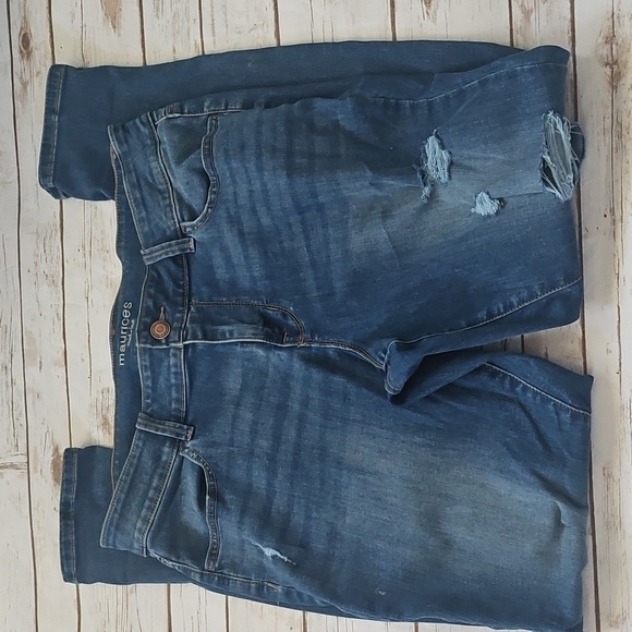 Maurices Medium Wash Mid-Rise Factory Distressed Jeans - Picture 2 of 15